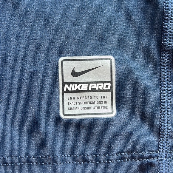 Nike Pro Fitted Shirt - Picture 4 of 5